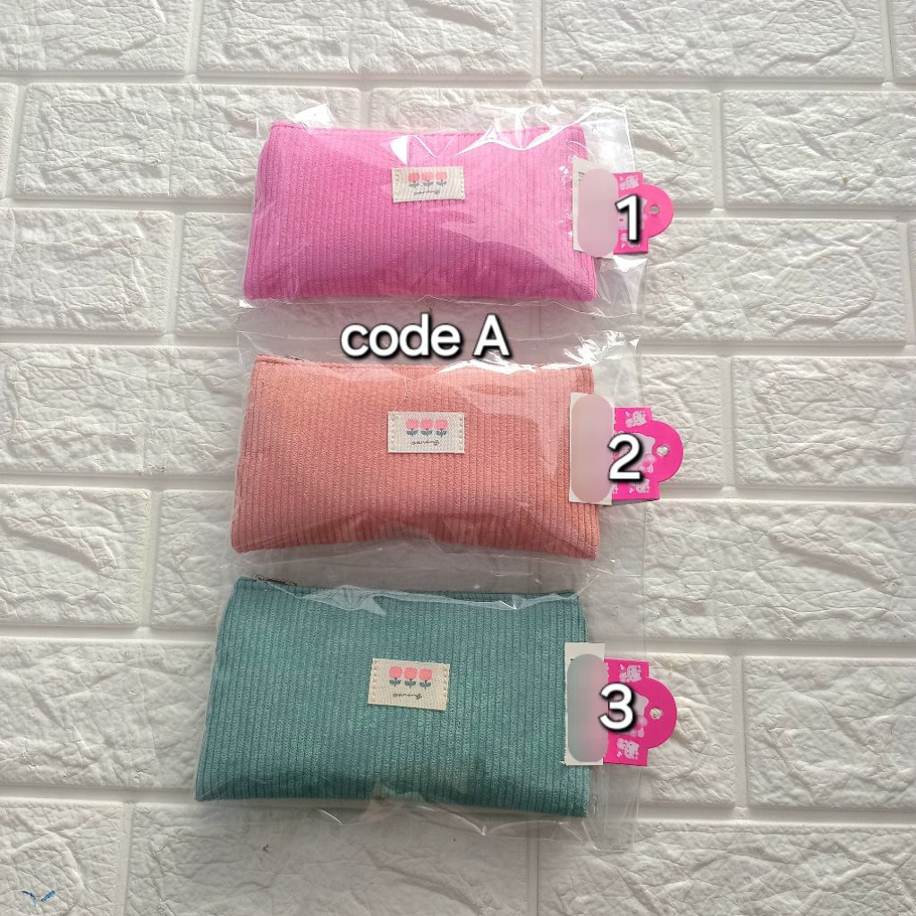 

INDAH JAYA STORE | TEMPAT PENSIL KAIN RESLETING MOTIF