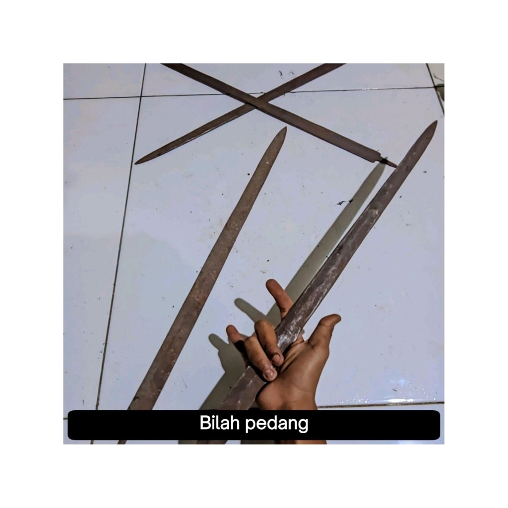 Bilah pedang belum dipoles