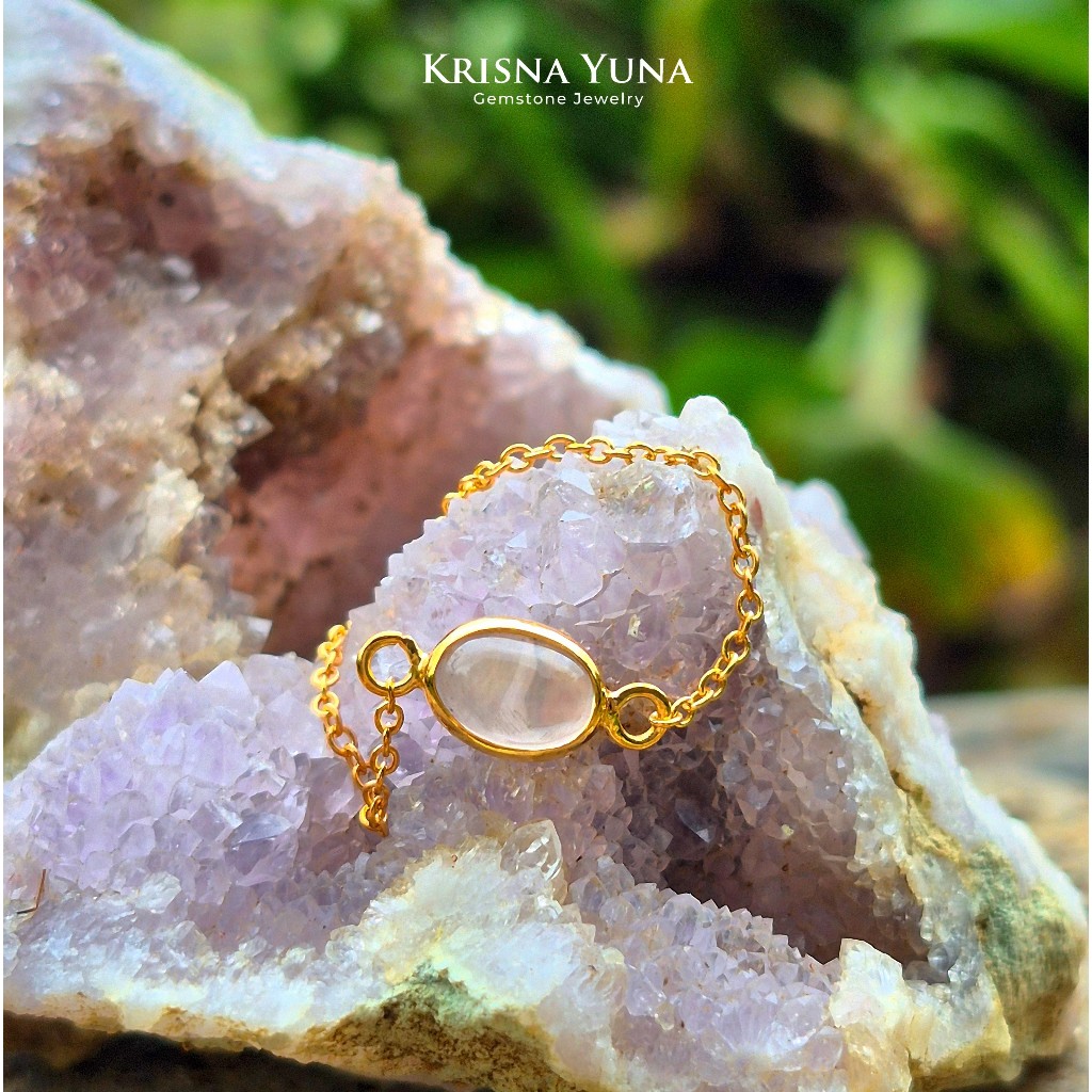 Natural Ethiopian White Opal Bracelet