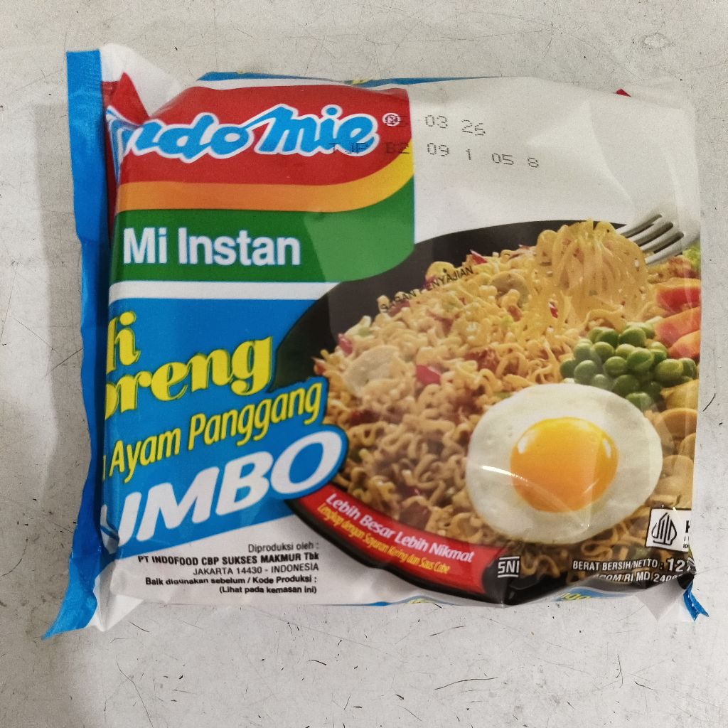 

Indomie Goreng Jumbo Rasa Ayam Panggang 127gr / Mi Instan Goreng Jumbo