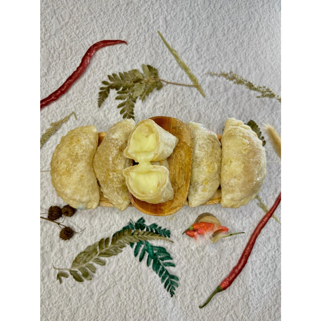 

CIRENG ISI PREMIUM RASA MOZARELLA (TIDAK PEDAS) FROZENBYBIE