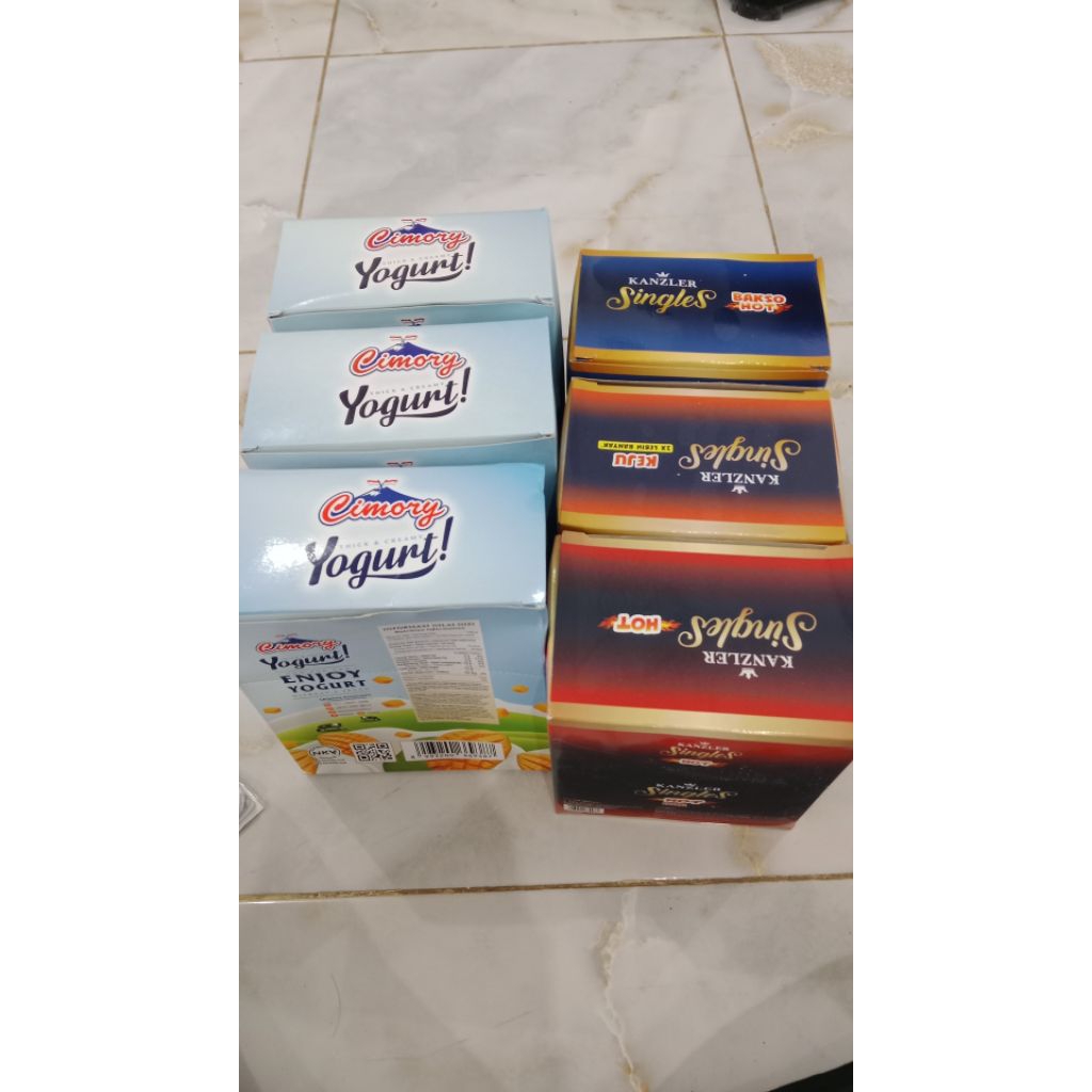

Cimory yogurt stick,baso dan sosis kenzler