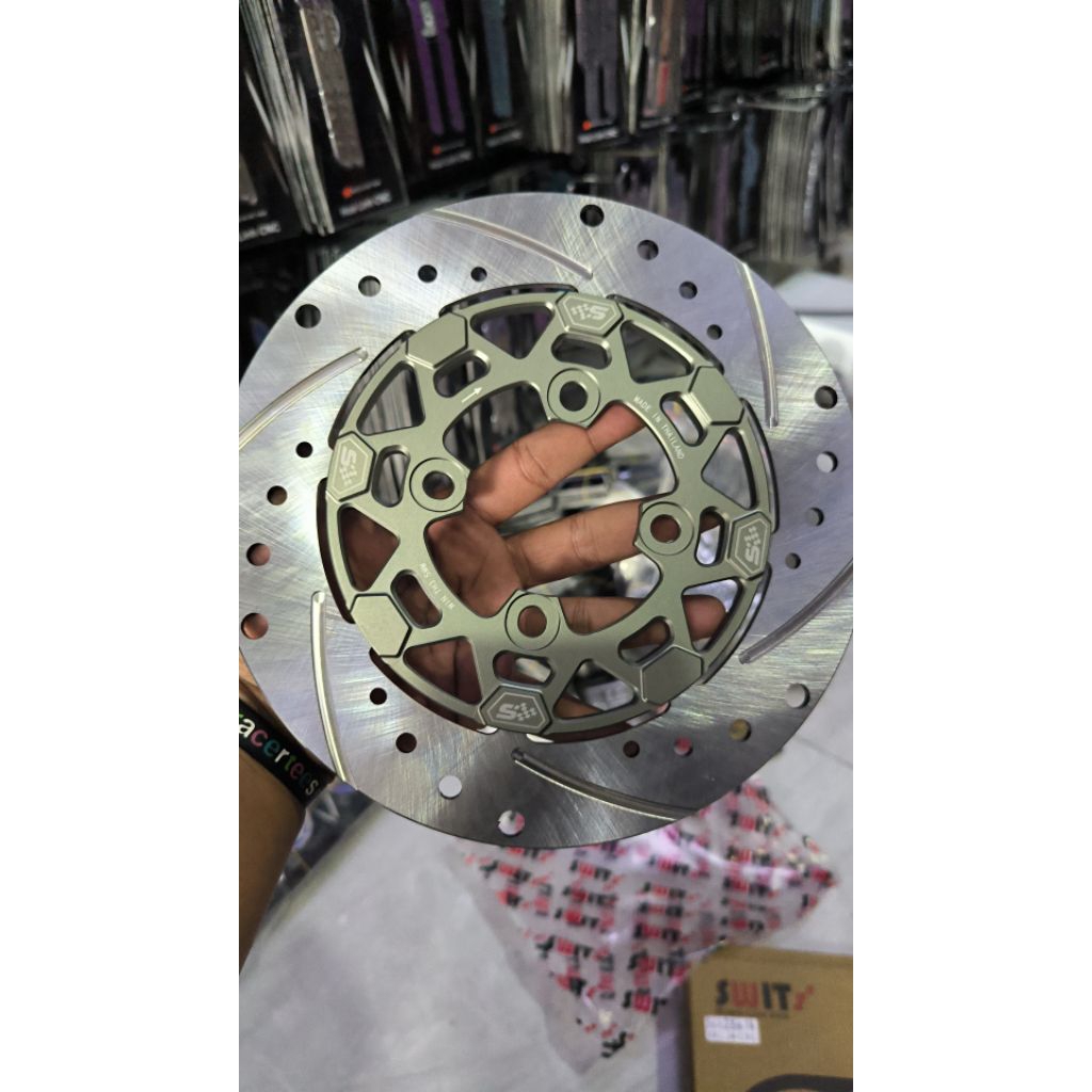 disc swits vietnam ukuran 220mm