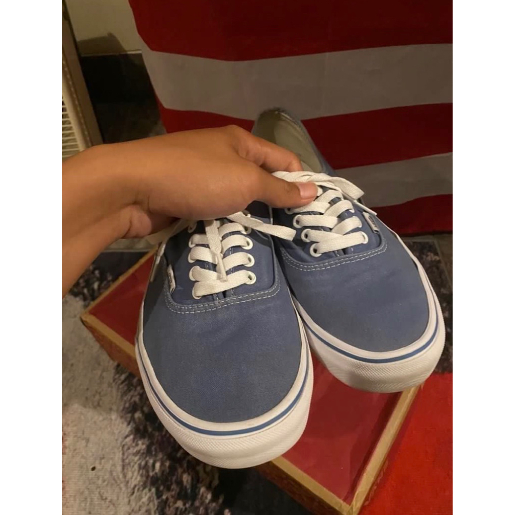vans authentic