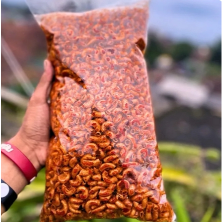 

500 GRAM Makaroni Cikruh Kriuk Pedas Daun Jeruk 1/2 Kg Makroni Gurih Tidak Keras