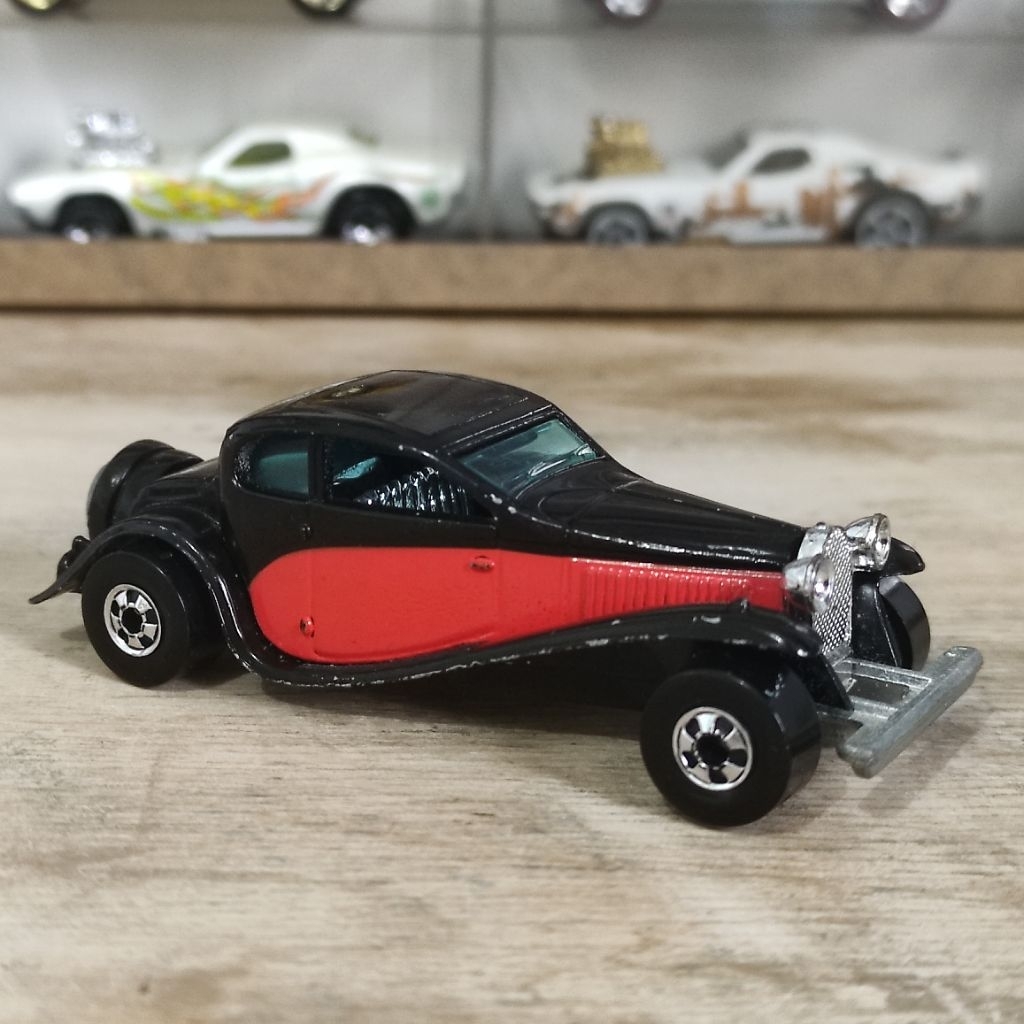 Hotwheels Bugatti '37 vintage (Hongkong)