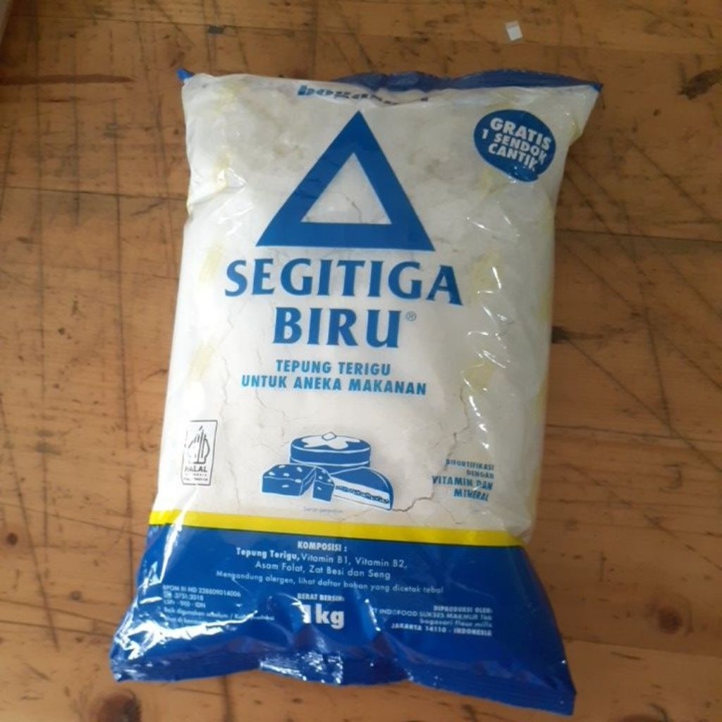 

BOGASARI SEGITIGA BIRU TEPUNG TERIGU 1KG