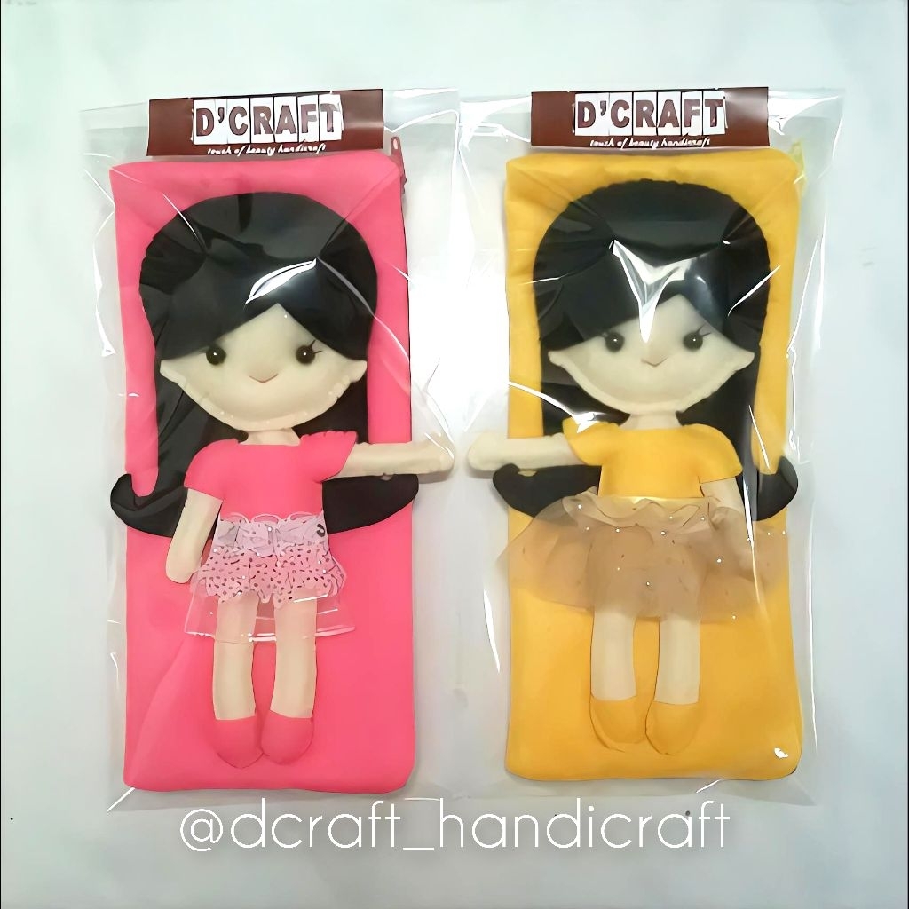 

Tempat Pensil Boneka Peri