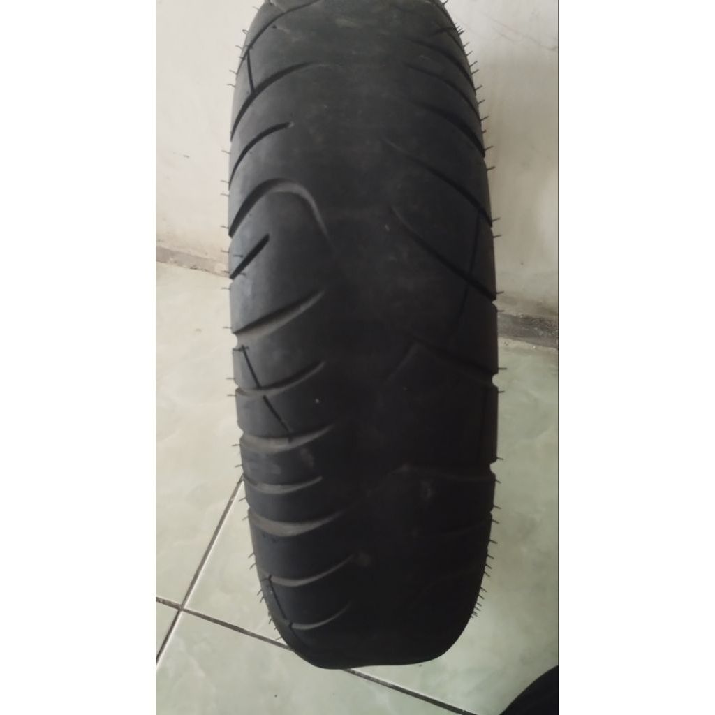 BAN KINGLAND JAGUAR RING 12 SECOND