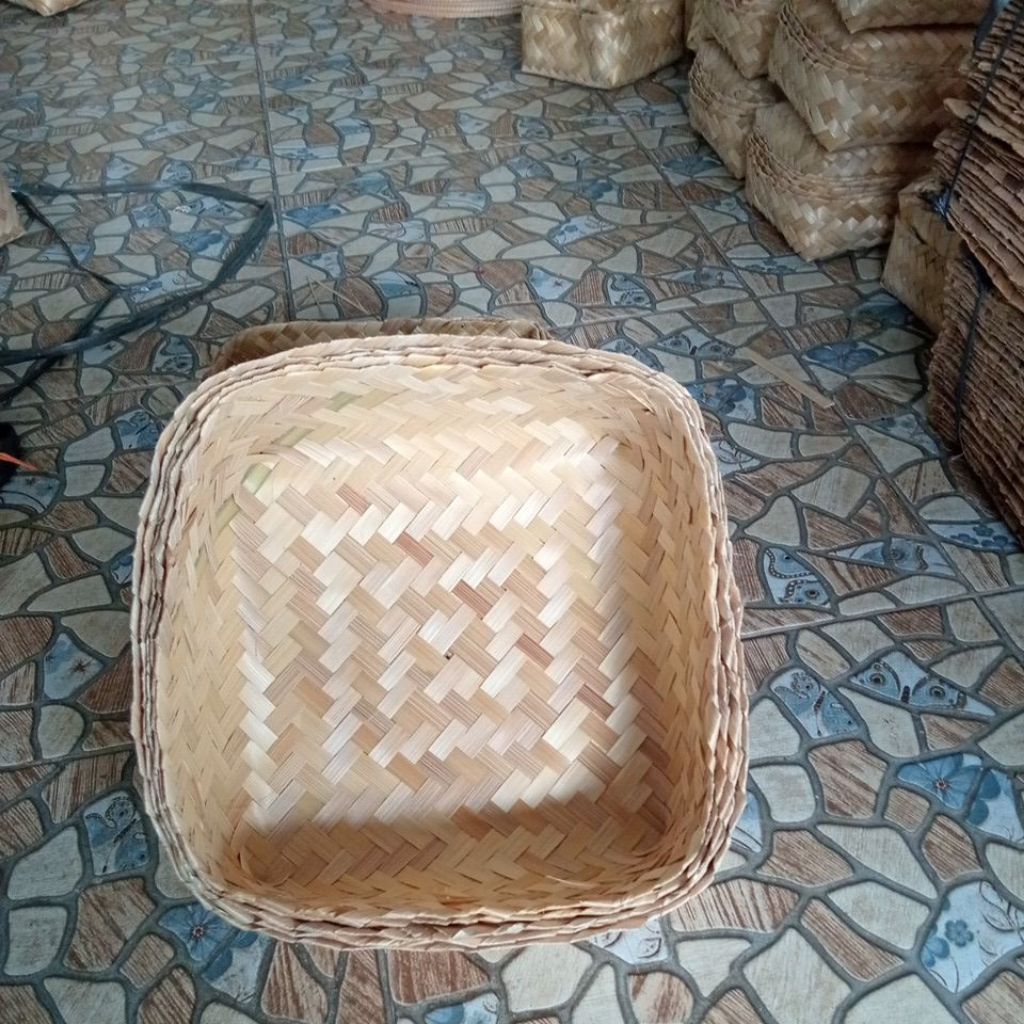 Besek Bambu 25x25 Besek Nasi Dll