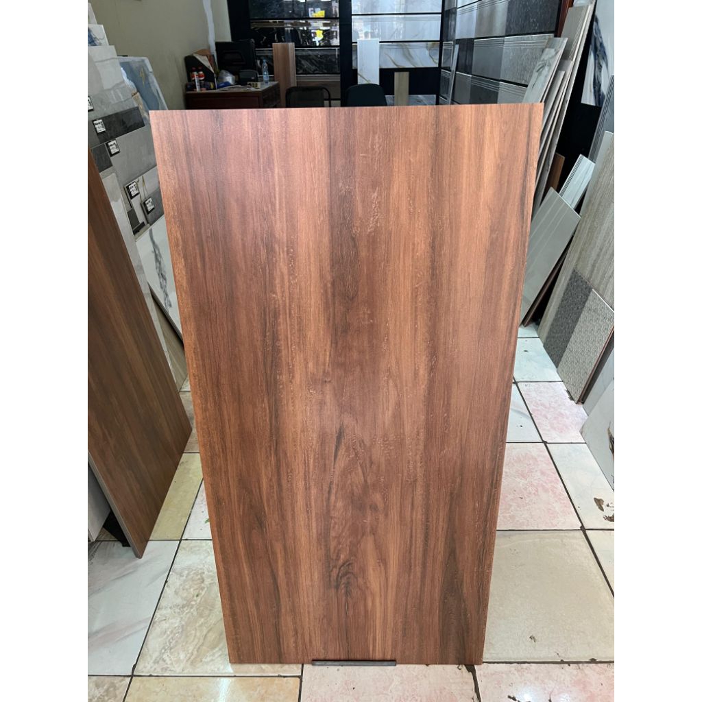 Granite 60x120 Motif Kayu /Amazon Wood Matt