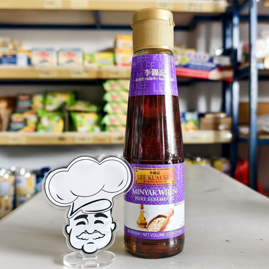 

Minyak Wijen Lee Kum Kee 207Ml / Pure Sesame Oil Le Kum Kee 207Ml