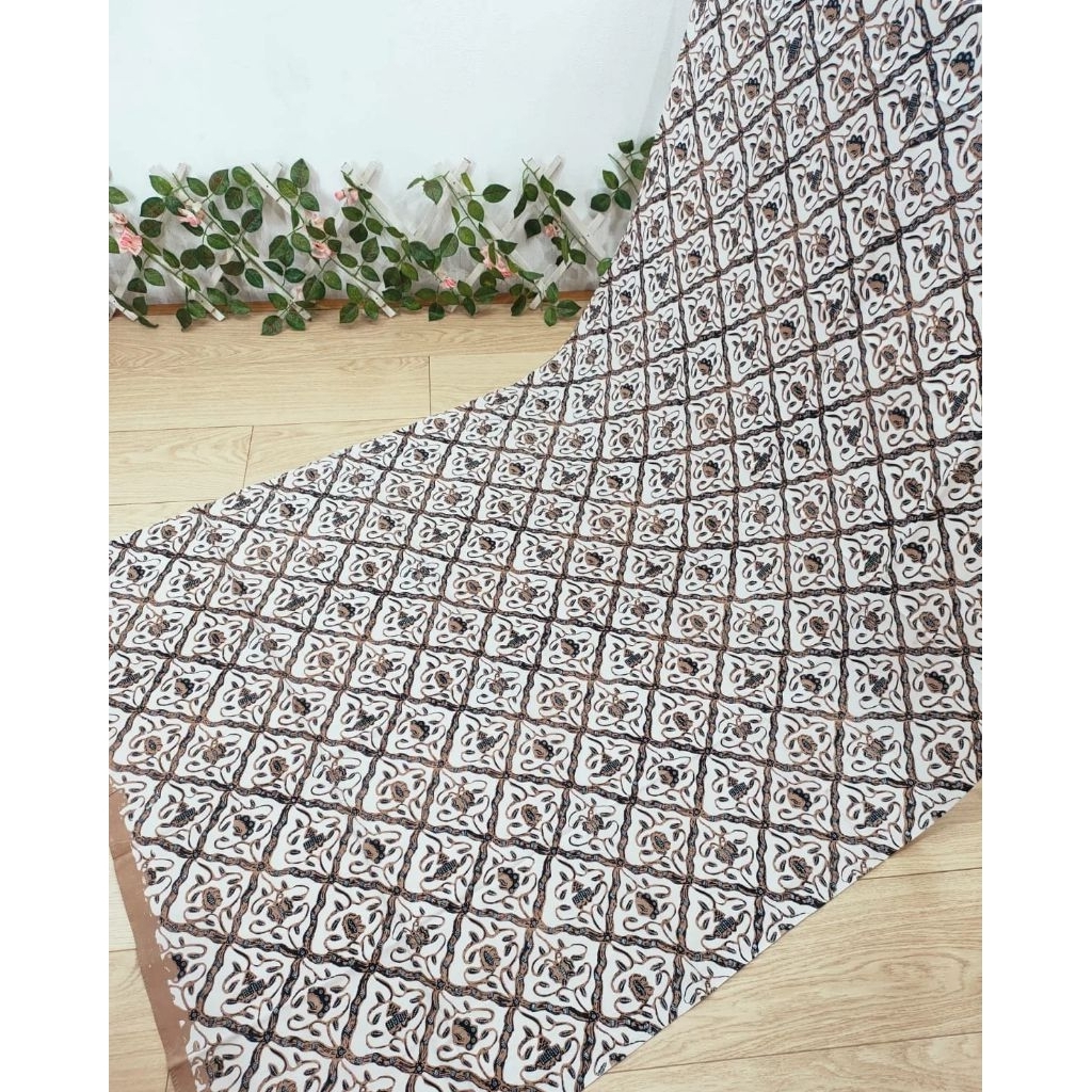 BATIK SOGAN LAWASAN PARANG