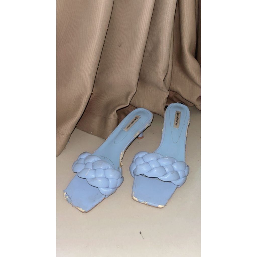 preloved heels Stradivarius