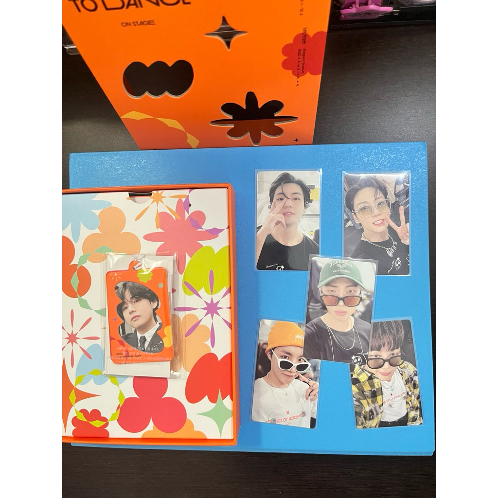 photocard PTD on stage BTS