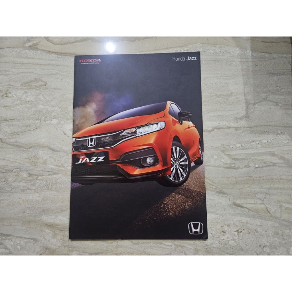 brosur katalog mobil honda jazz 2017 leaflet