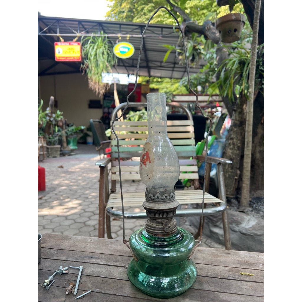 Lampu Gantung Jadul Bahan Bakar Minyak Tanah Bahan Kenir Kuningan