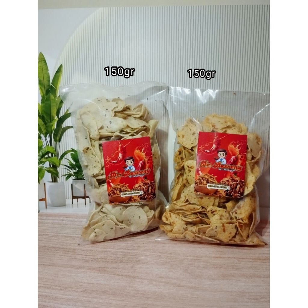 

Paket Hemat bundling Basreng koin 150gr original daun jeruk + 150gr chili oil