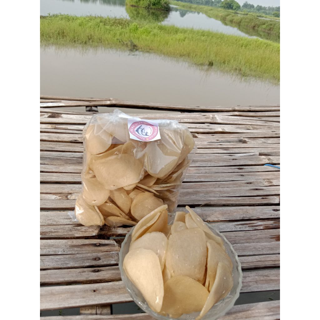 

Kerupuk ikan bu jub khas pasuruan