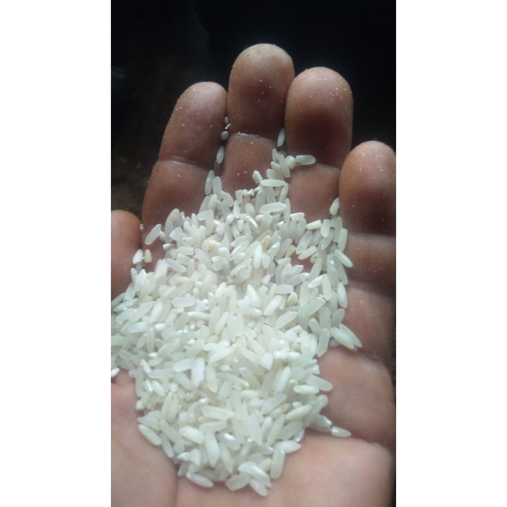 

Beras Premium Sukabumi pulen dan wangi 3Kg/3.5L