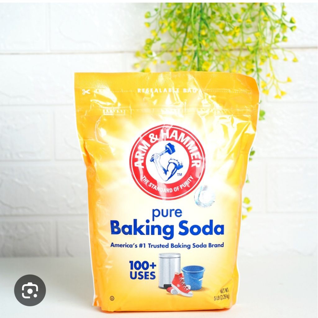 

Arm & Hammer Pure Baking Soda, sebuah soda kue serbaguna yang dikenal luas di Amerika 2.26 kg