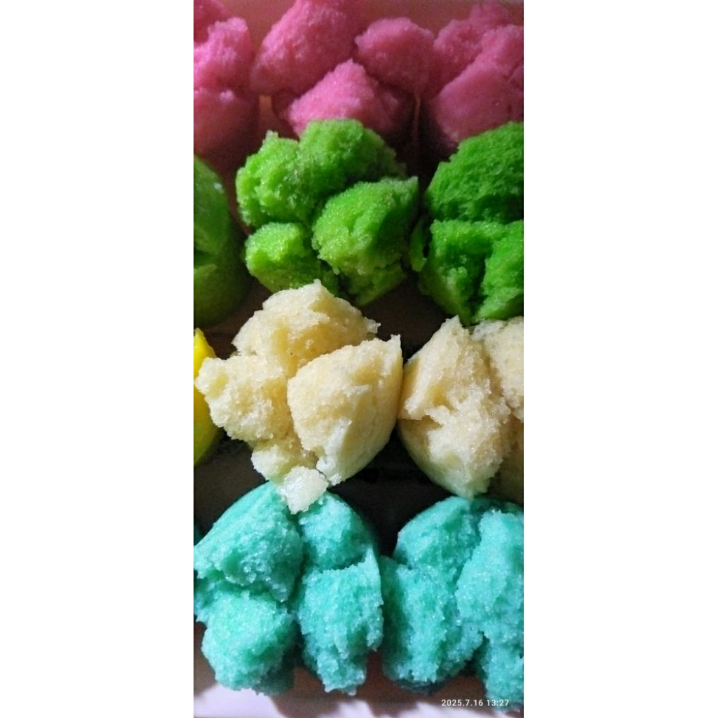 

Kue mangkok tape tepung beras