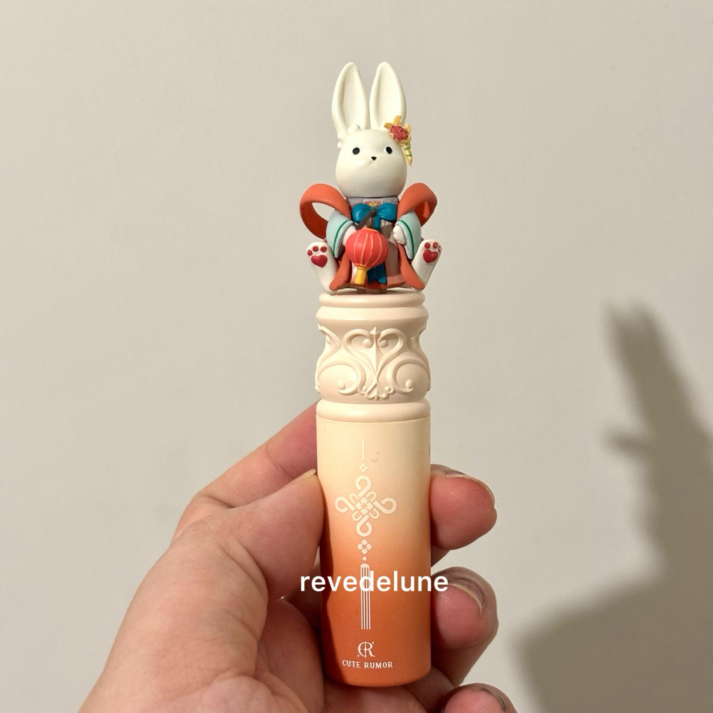 [PRELOVED] cute rumor jade rabbit lipstick Y06