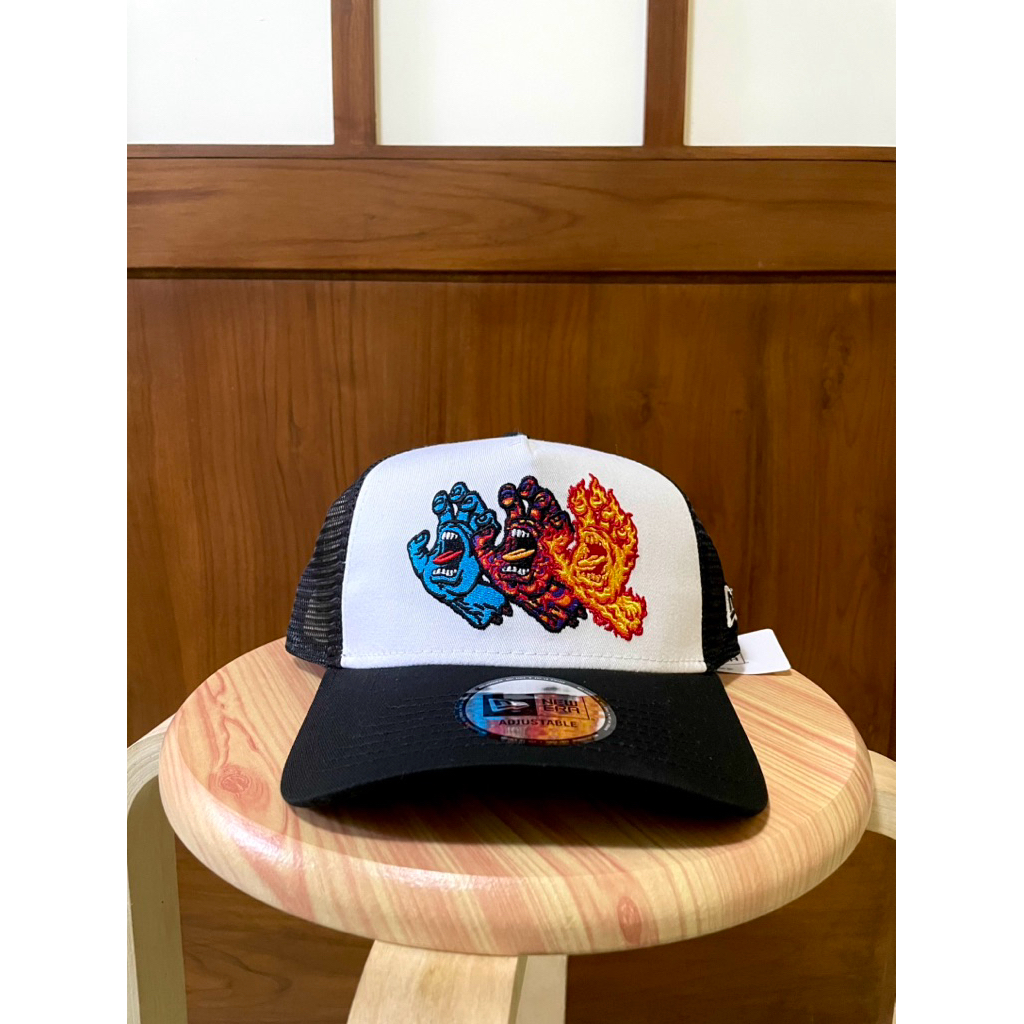 SANTA CRUZ NEW ERA TRUCKER HAT