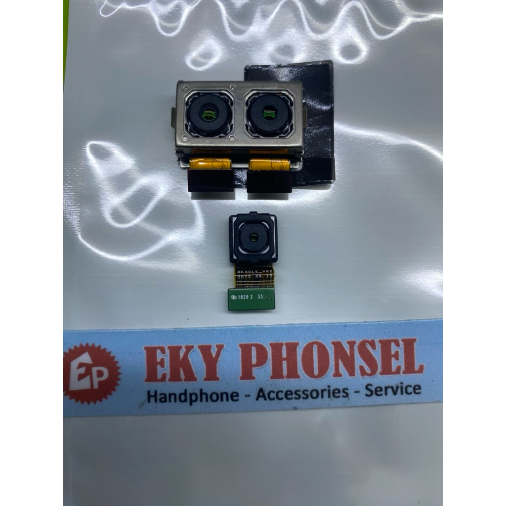 kamera depan belakang xz2 premium tested