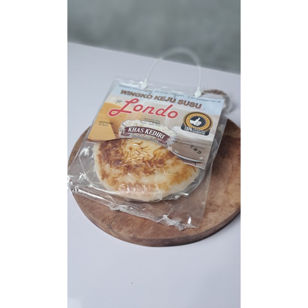 

Wingko Londho Tjap Kediri Rasa Buah Durian + Butter - Kue Basah Khas Kediri