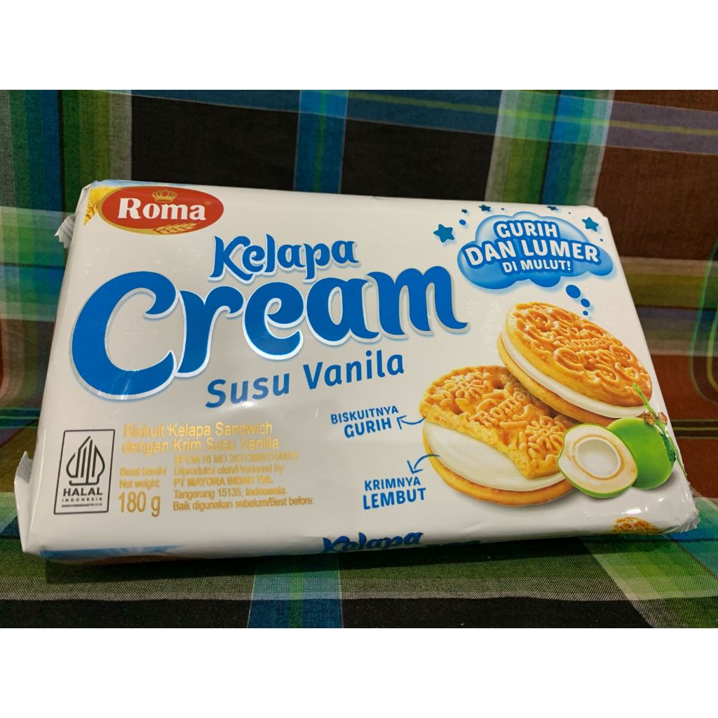 

Biskuit Roma Kelapa Sandwich dengan Krim Susu Vanila 180g / Roma