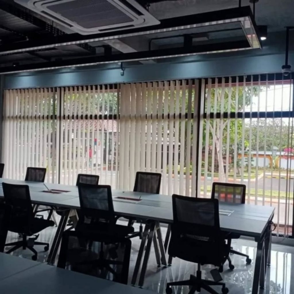 vertikal blins/tirai jendela kantor blackout