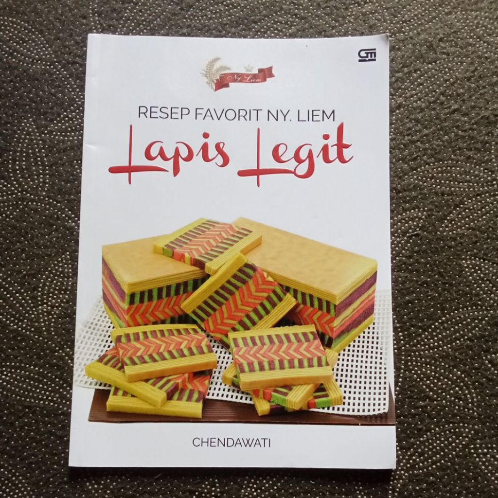 RESEP FAVORIT NY. LIEM LAPIS LEGIT - Buku MASAKAN