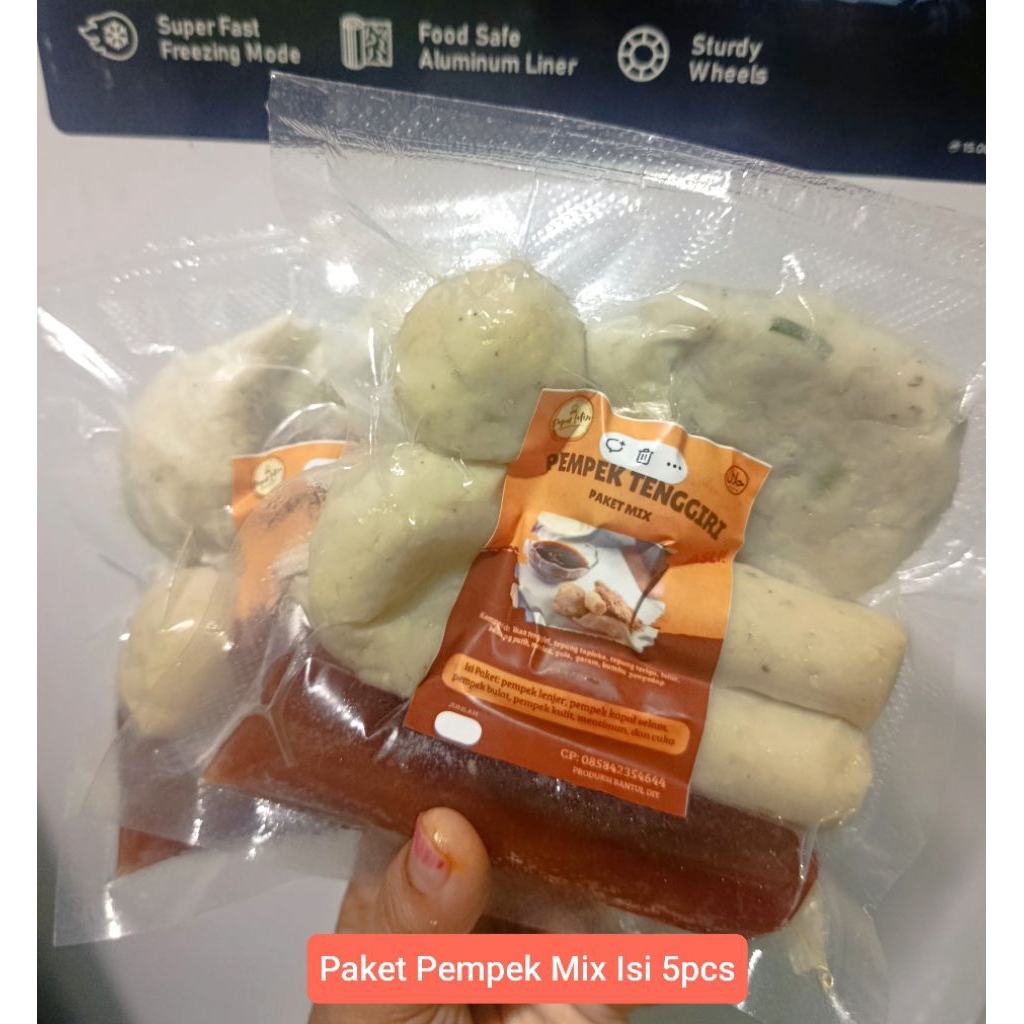 

Pempek Ikan Tenggiri Asli Paket Hemat/ Pempek Ikan Tenggiri paket mix isi 5pcs bundling by Dapur Lafiza