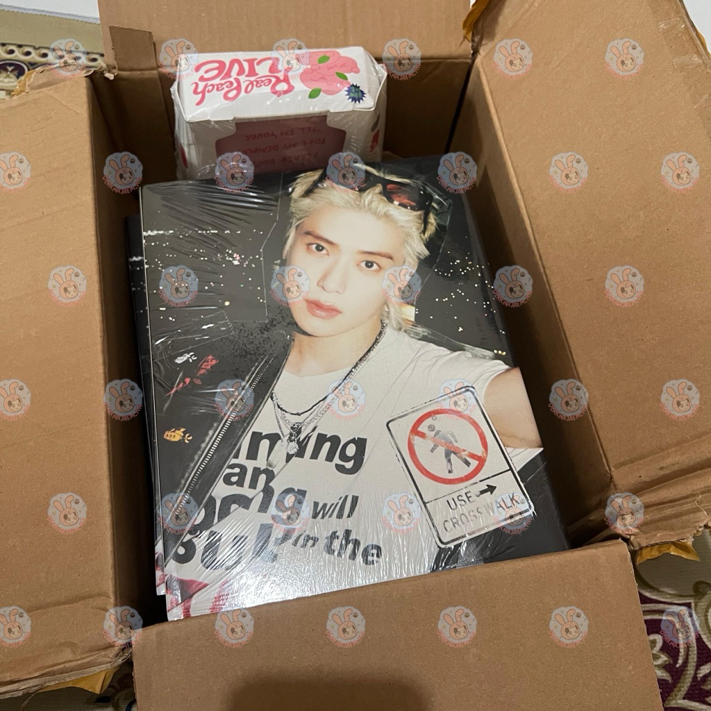 JAEHYUN THE 1ST PHOTOBOOK [ FROM J : LOVE ACROSS THE MILES ]