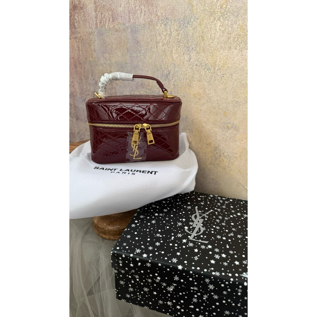 Yeslong GabyVanity Bag in Maroon