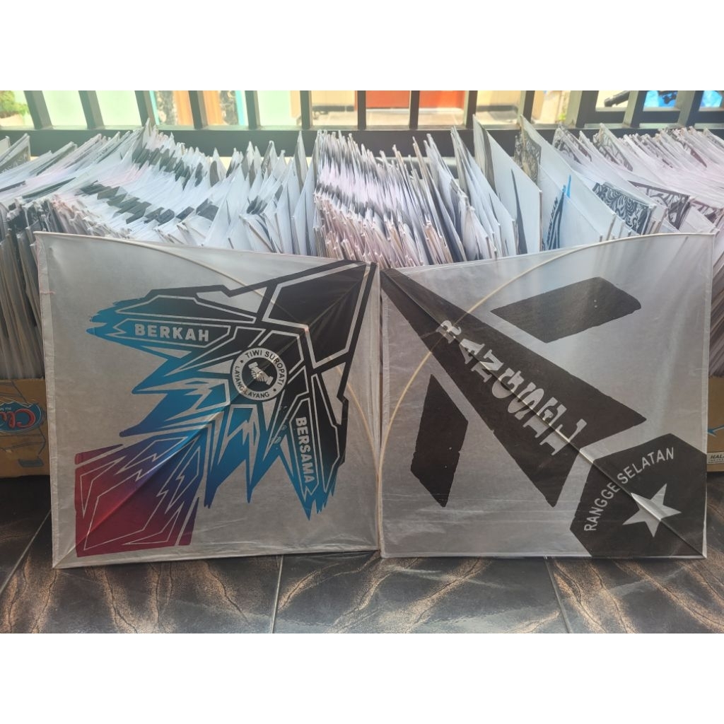 Layangan sukhoi standart aduan