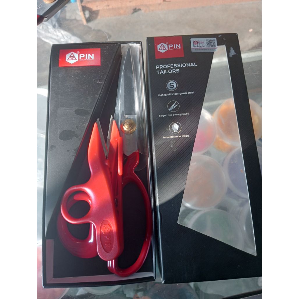 

gunting merek pin/gunting baju/gunting kain hight quality(8,9,10