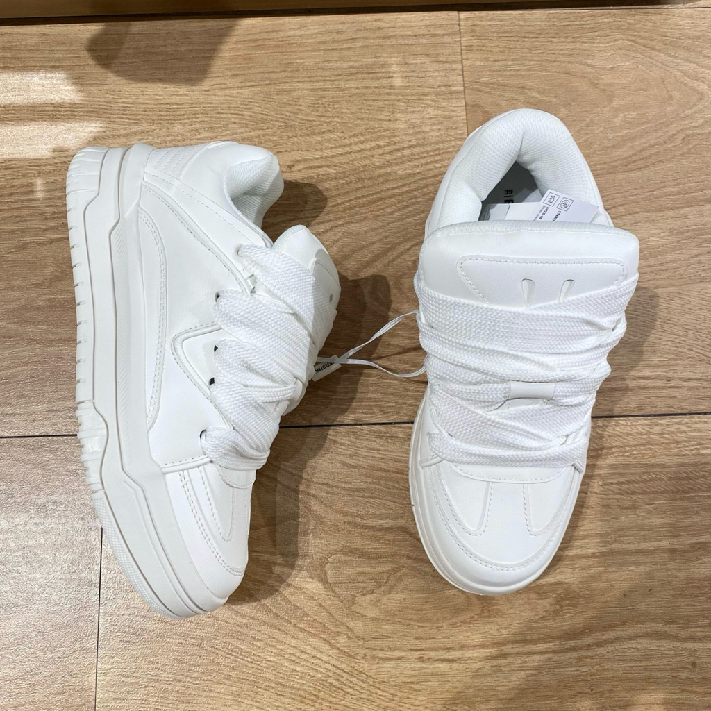 Jastip. Sneakers Bershka (Man)