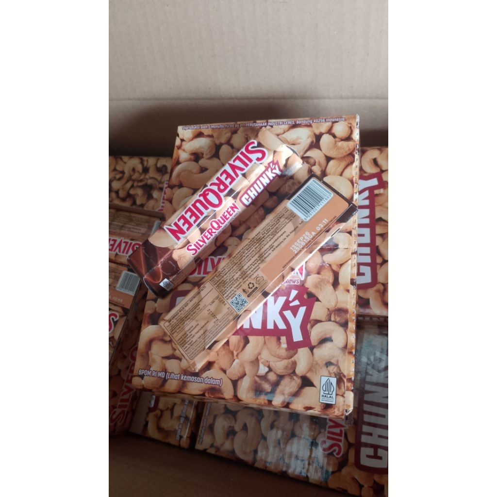 

coklat silverqueen chunkybar