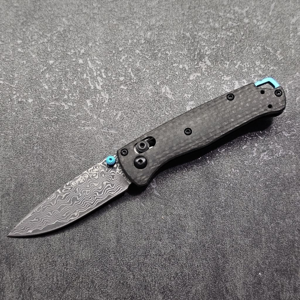 Folding Knife Benchmade 533 Bugout Mini Damascus Blade Carbon Fiber Handle