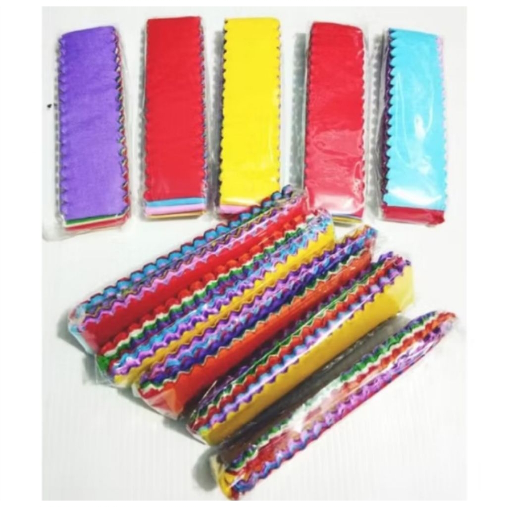 

kertas krep potong warna warni, untuk ekor layangan, dekorasi dll