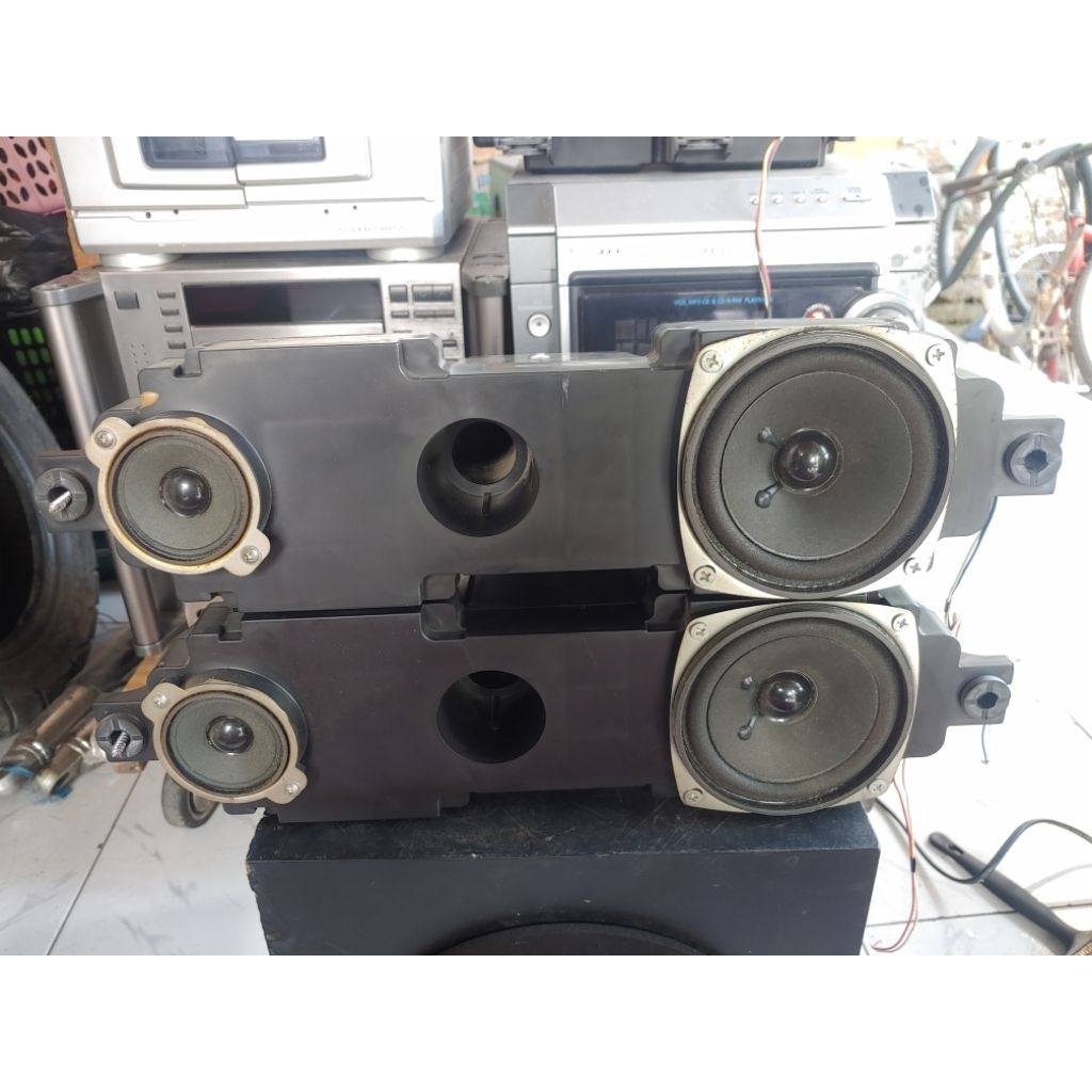 Speaker Stereo Polytron 2 Way 4 Inch