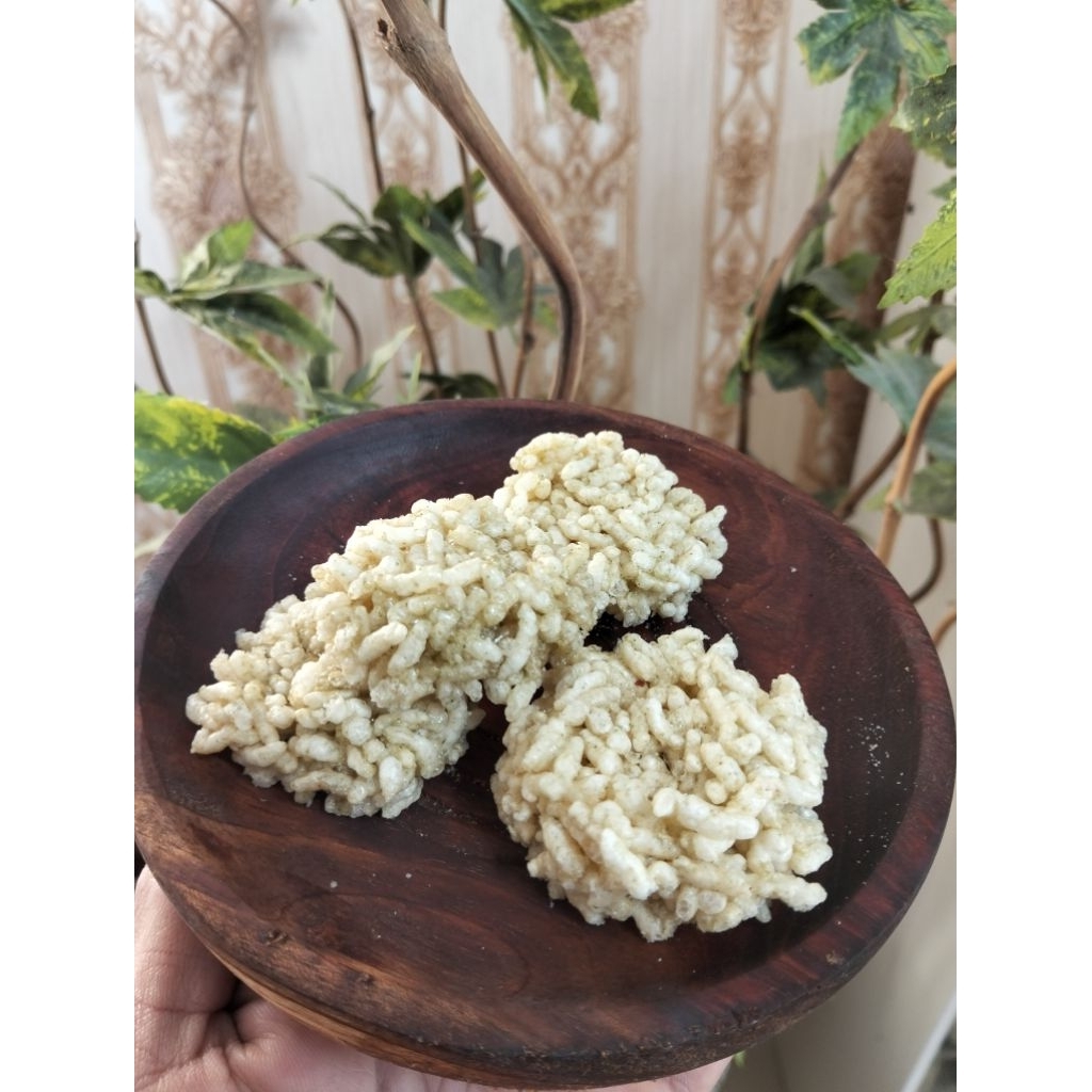 

Rengginang Daun Kelor