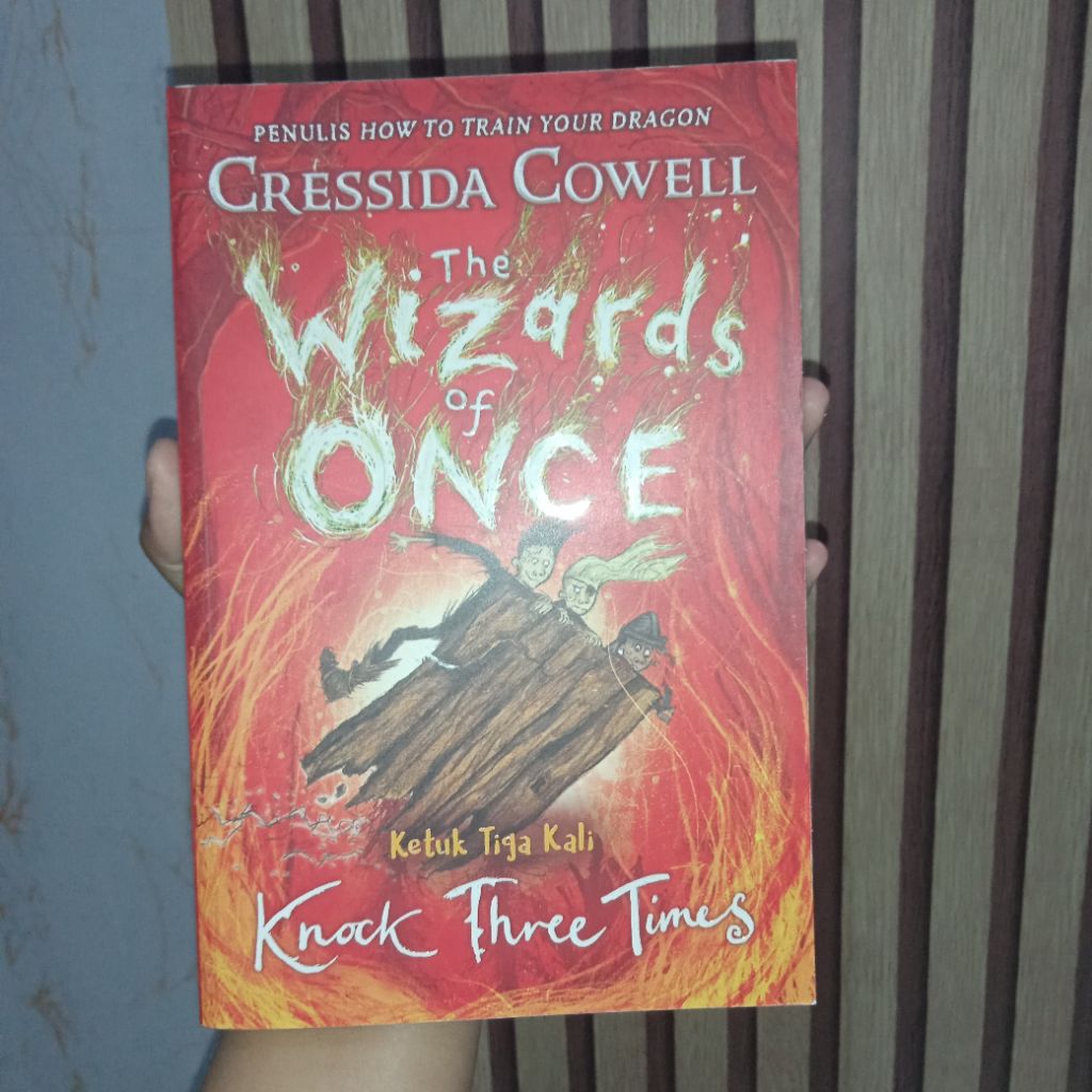 The Wizards Of Once - Cressida Cowell (Buku Preloved Original)