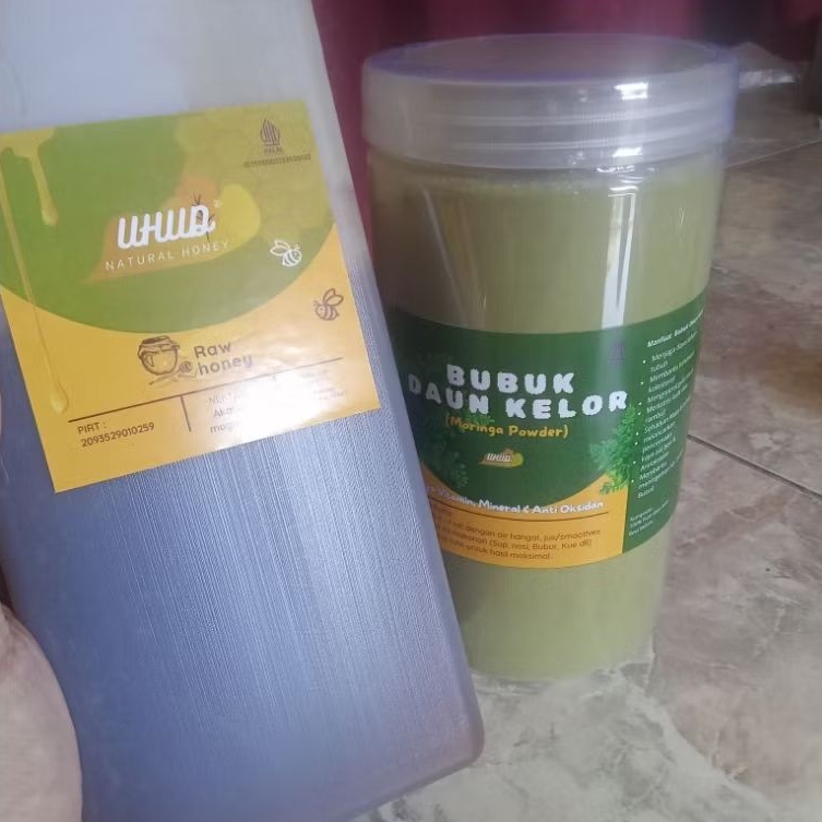 

PAKET BUBUK DAUN KELOR + Madu Murni Akasia Mangium| MORINGA POWDER , tambahan buble wrab, dijamin aman sampai tujuan