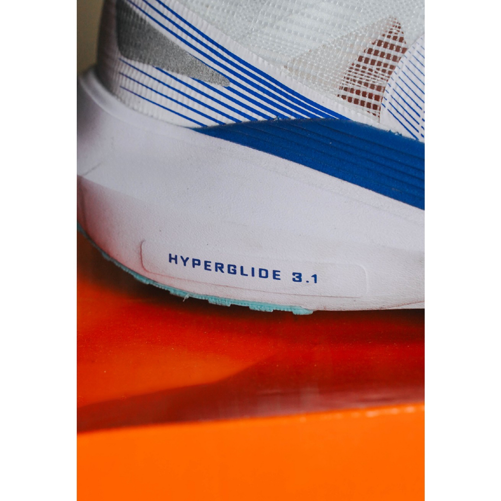 Sepatu Running ORTUSEIGHT HYPERGLIDE 3.1 SECOND