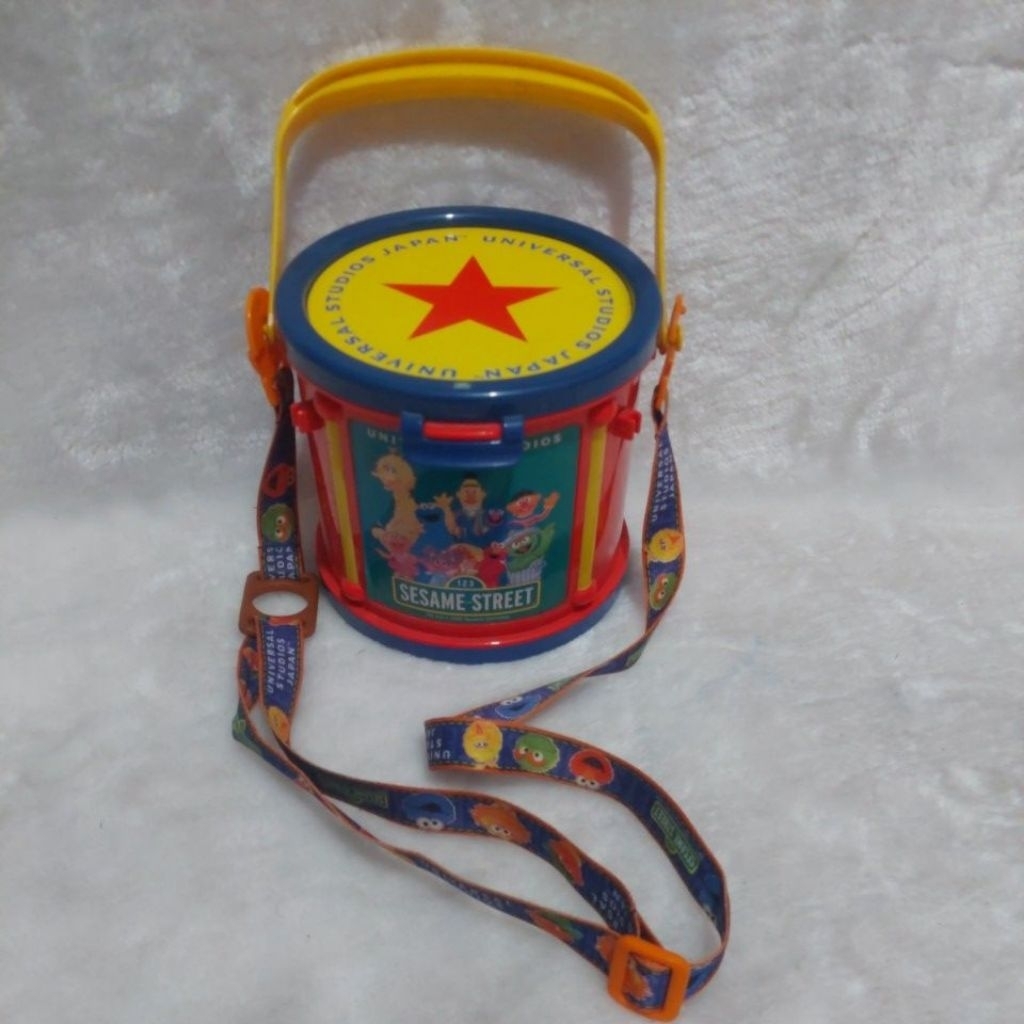 

Bucket popcorn universal studio singapore