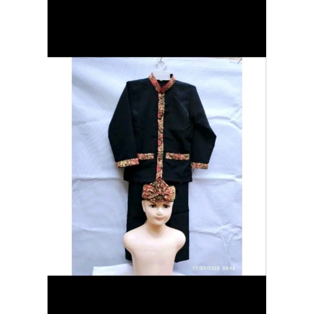Promo Stelan Baju Pangsi Anak SD Free Iket Kepala/Baju Adat Sunda/Stelan Seragam Pangsi Anak/Stelan 