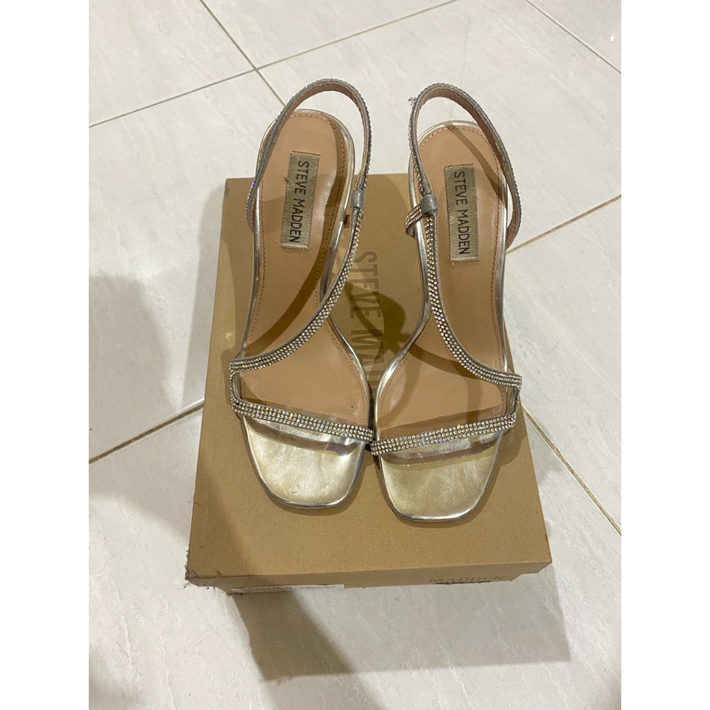 STEVE MADDEN HEELS